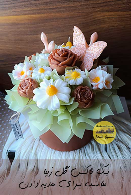 باکس گل شمع کادویی کرم گلبهی
