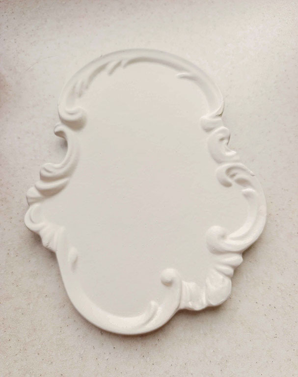 بیس خام و قالب سیلیکونی سینی طرح انگلیسی