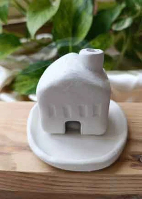 بیس خام و قاب سیلیکونی کلبه عود مخروطی یا کله قندی